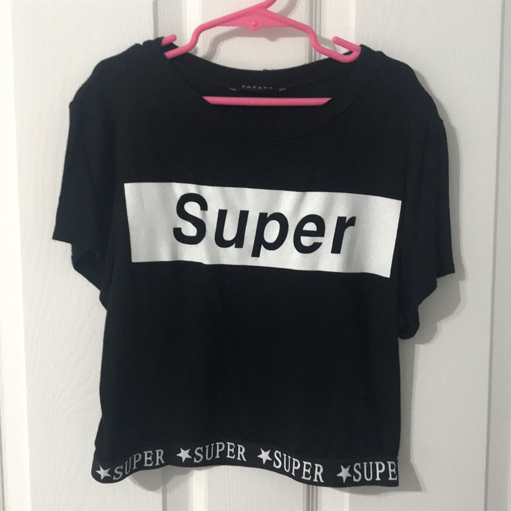 Black Cropped Tee Size Small Brand: Papaya